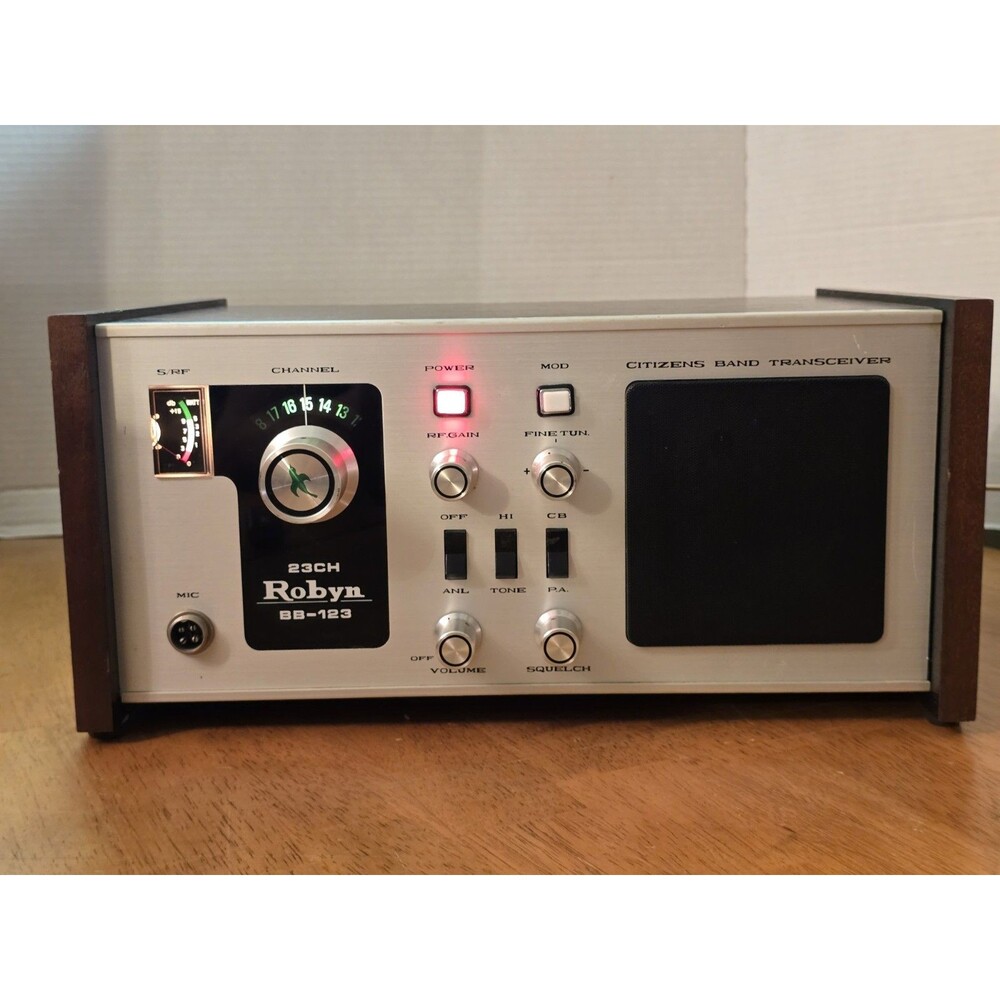 Vintage Robyn BB-123 23Ch CB Base Transceiver Real Wood Cabinet TESTED